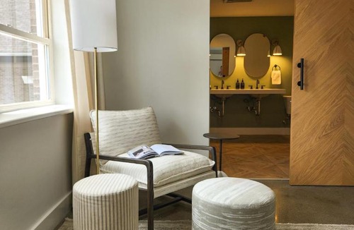 South Kingstown Hotel | Shepherd’s Run