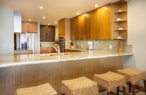 Kahana Condo | Sizzling Savings $250/n 5 stars! (7/15 - 9/12) Oceanfront 2bd SK255 Sullivan