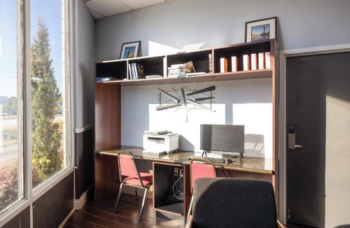Downtown Chattanooga Hotel | Snug Room with Parking – Near Chattanooga’s Top Attractions