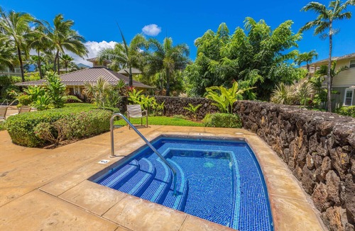 Princeville House | Spacious 3-bdr Pool, Hot Tub and free A/C