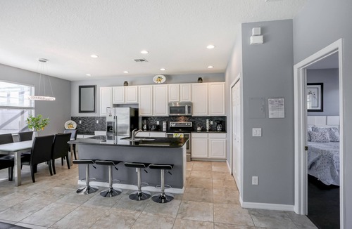 Bellavida House | Spacious home with private pool, hot tub, lanai & canal view