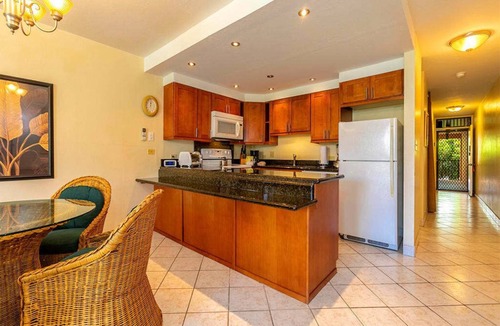 Kihei Condo | Spacious Kihei Condo - Kamaole Sands 1202