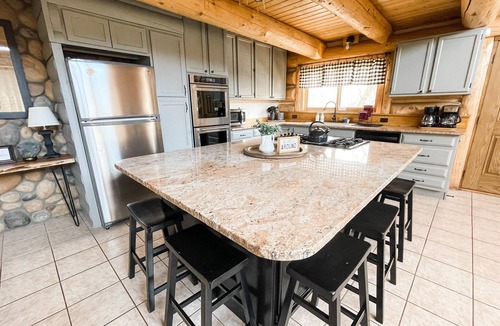 South Fork House | Spacious riverside Lodge w/gameroom and covered pavilion for outdoor grilling