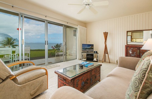 Princeville Condo | Special Rate at Pali Ke Kua 115 offers Magnificent Oceanfront Views