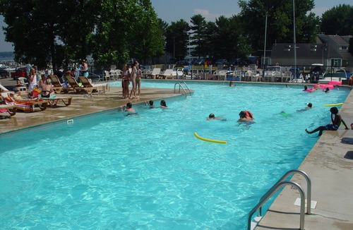 Holland Condo | Staterooms 2R, Waterside View, heated pool, near Holland State Park Beach