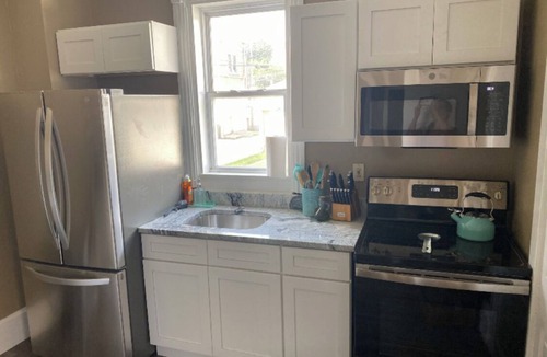 Bethlehem House | Steel City Hideaway -Travelers getaway