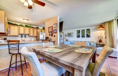 Kihei Condo | Steps to Sugar Beach!