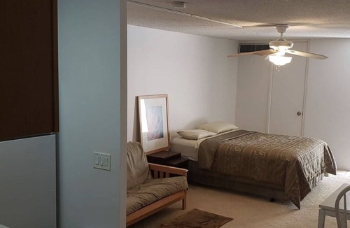 Diamond Head - Kapahulu - St. Louis House | Studio in the heart of Waikiki next to beach!!!