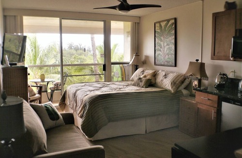 Kihei Apartment | Studio With Ocean & Mountain Views. Last minute discount, Aug. & Sept, 20% off.
