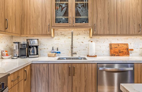 Kihei Condo | STUNNING BRAND NEW REMODEL-CUSTOM FINISHES-WELL EQUIPPED-LARGE LANAI-AC