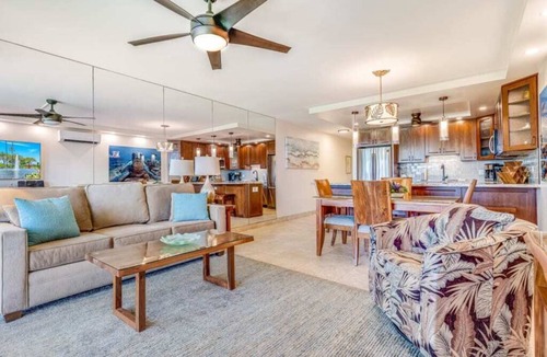 Kihei Condo | Stunning Deluxe Ocean View W/Lanai-Kamaole Sands