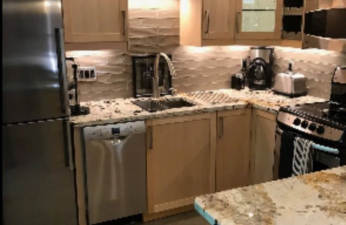 Whittier Condo | STUNNING Downtown PEARL St. SUITE Retreat!