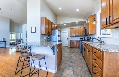 Winter Park Highlands House | Stunning Tabernash Retreat w/Hot Tub and Views (14 day cancelation policy)