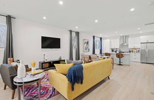 North Charlotte House | Stylish Stay with Rooftop Views and Garage Access