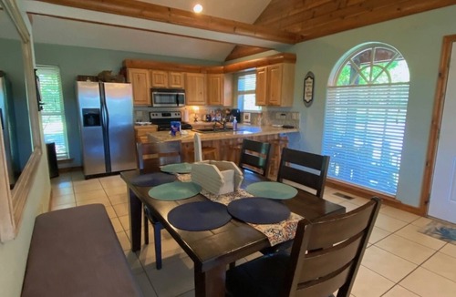 Eucha Cabin | Summer is lake time! S Grand,Dripping Springs cliff, lakeview cabin