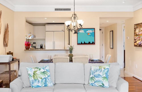 Kahuku Villa | SUMMER REDUCED! Villa 313 Penthouse Lvl Ocean View Turtle Bay