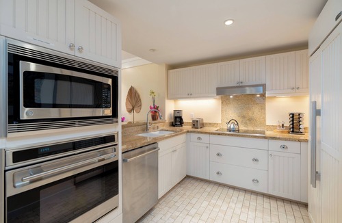 Kahuku Villa | SUMMER REDUCED! Villa 313 Penthouse Lvl Ocean View Turtle Bay