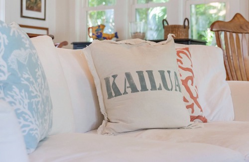 Kailua Cottage | Sunshine Cottage just steps to Kailua beach