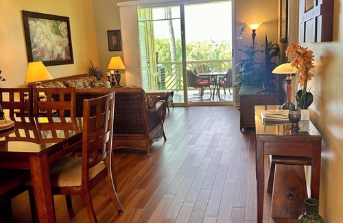 Waikoloa Condo | SUPER SALE AUG 13- SEP 2! Luxury Penthouse, Golf View, Gourmet kitchen, Sleeps 6