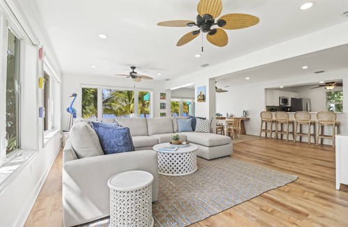 Big Coppitt Key House | The Great Escape: 3BR Waterfront Retreat, Heated Pool, Stunning Sunsets & Just Minutes to Key West