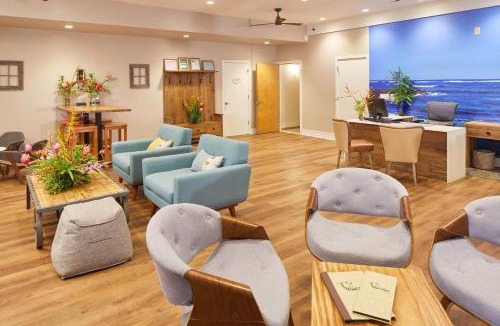 Wailua Hotel | THE ISO HOTEL, Trademark Collection by Wyndham