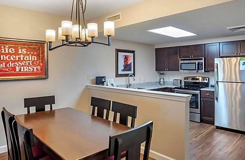 Hershey Resort | The Suites at Hershey 2 br 2 bath Sleeps 8 Book 7/3-7/6 or 7/6-7/10