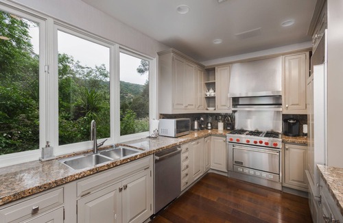 Beverly Glen House | The Westwanda Villa