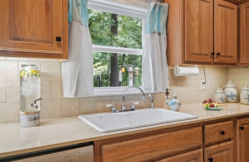 Rogers Cottage | The Woodland Cottage: Private Retreat In The Trees