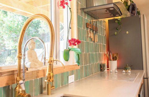 Topanga Cabin | Tree House and Spa in Topanga Canyon