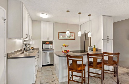 Kihei Condo | Tropical Garden View at a Beach Front Property-Kihei Kai Unit #5