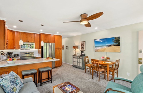 Kihei Condo | Tropical Garden View at a Beach Front Property-Kihei Kai Unit 21