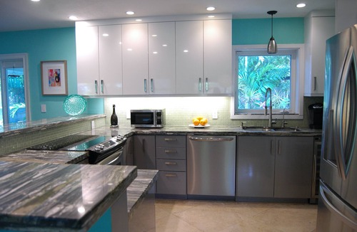 Fort Lauderdale House | Tropical Oasis Wilton Manors, Pool, Minutes to Beach; Monthly Rental & Discount!