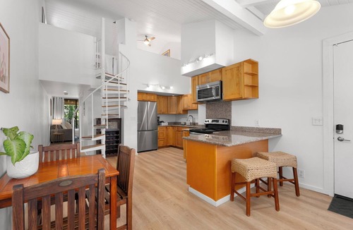 Kahuku Condo | Tropical Turtle Bay Condo, Steps from Pool & Walking Distance to Beach