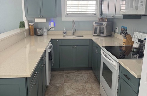 New Town House | Turtle's Nest, 3 BR+3BA, dog friendly, Conch Cottage in Midtown Key West