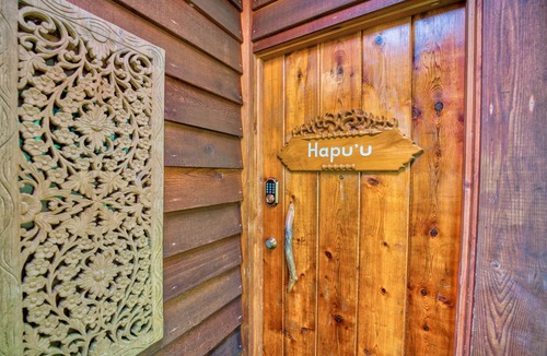 Volcano Cabin | Two private cabins in Volcano, Hawaii perfect for a relaxing getaway.
