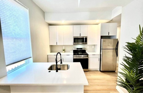 University City Apartment | University area all new 3 bedroom livingroom.
