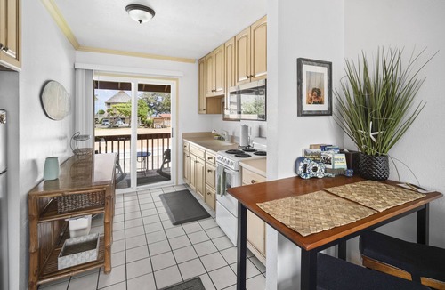 Kapaa House | Village Manor B21 Located in Kapaa