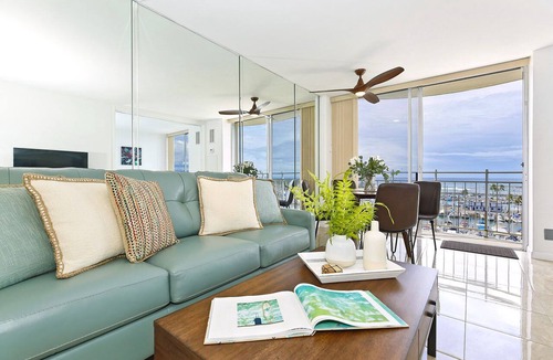 Waikiki Condo | Waikiki Ocean & Yacht Harbor Views! Short Walk to Beach, Shops & Restaurants!