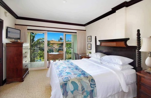 Wailua Condo | Waipouli Beach Resort C402 Top Floor 2 Bedroom Ocean & Pool View Suite with AC!