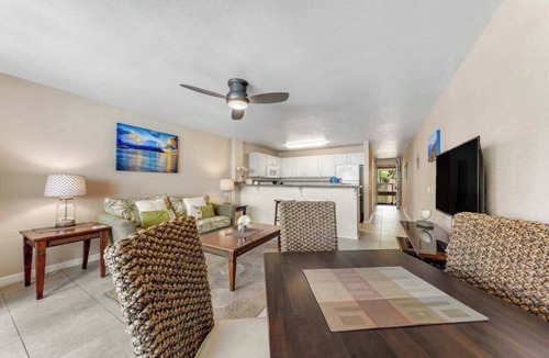 Wailua House Lots Condo | Wake to Coconut Coast Views in an Oceanfront Home with Pool