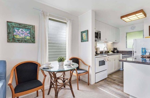 Wailua House Lots Condo | Wake to Ocean Views in This Breezy Kapaa Beachfront Studio