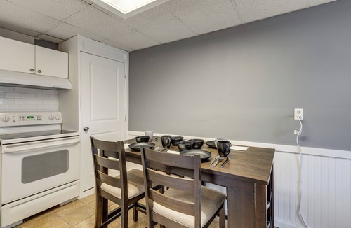 Duncannon House | Walk to Appalachian Trail! Creekside Duncannon Gem