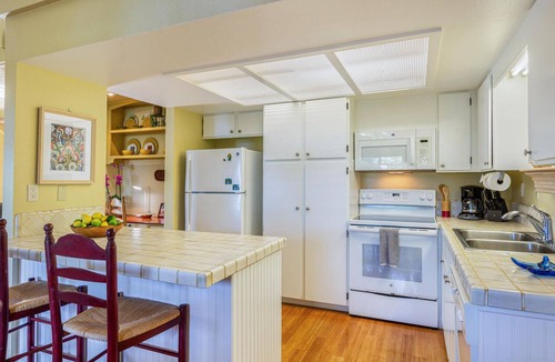 Princeville Condo | Walk to Beaches, Dining & More in Princeville,Charming Cottage-Like Townhouse