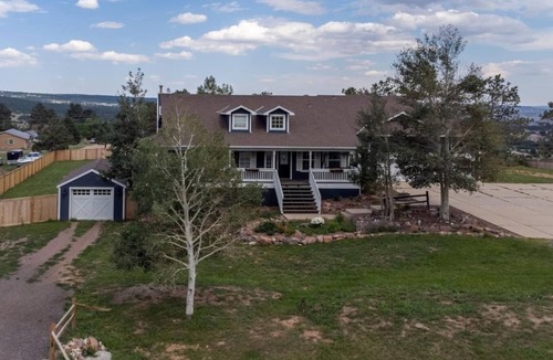 Monument House | Walkout: Raspberry Mountain Family Farmhouse