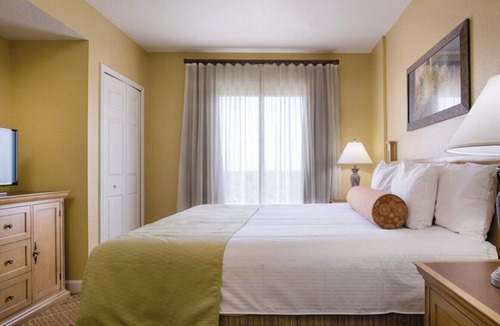 Lake Buena Vista Resort | Wyndham Bonnet Creek - Pools, Dining, Mini Golf - 1BR Deluxe