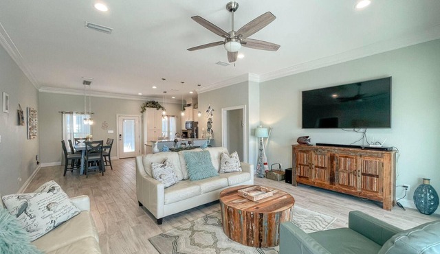 059 Dauphin Tale by ACP