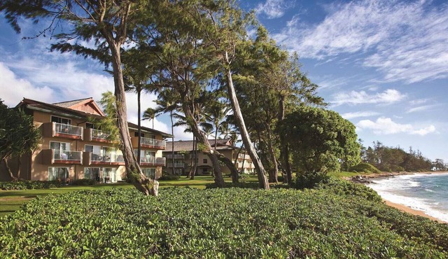 2 Bedroom Oceanfront Kapa'a Suite