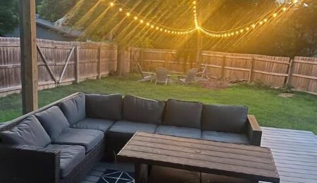2BR Lake Retreat Walk to Water Firepit Sleeps 6