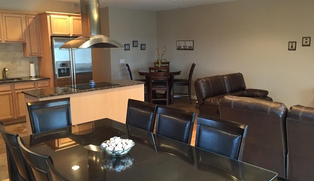 4 Bdr - POOL - Steps to BEACH - Elevator in Wildwood Crest