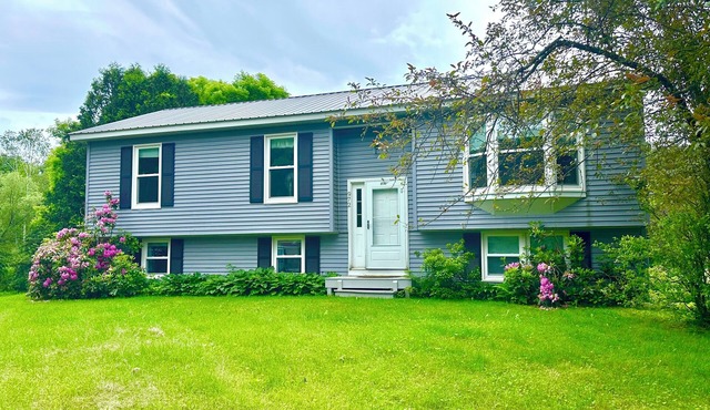 4 BR Ranch in Proctorsville VT-Families, couples, weddings. AC